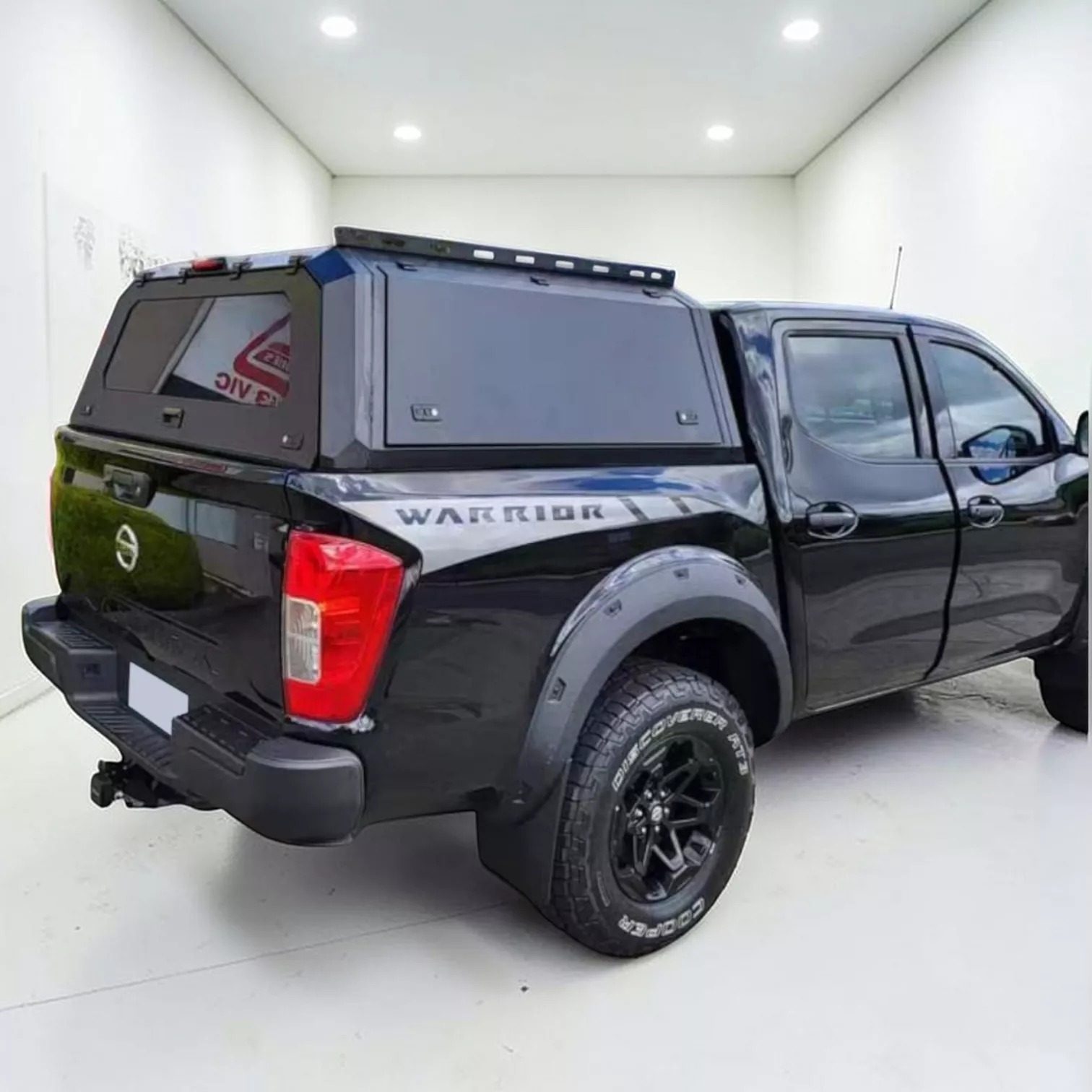Hard Top Nissan Navara NP300 2014+ Aluminium Adventurer – Image 2