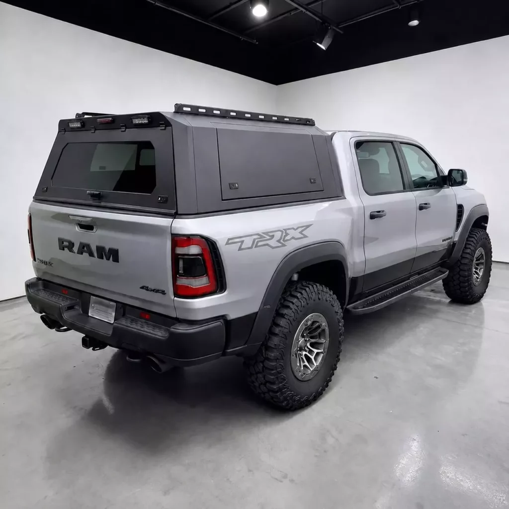 Hard Top RAM 1500 Crew Cab 2009+ 5,7 ft Aluminium Adventurer GEN2