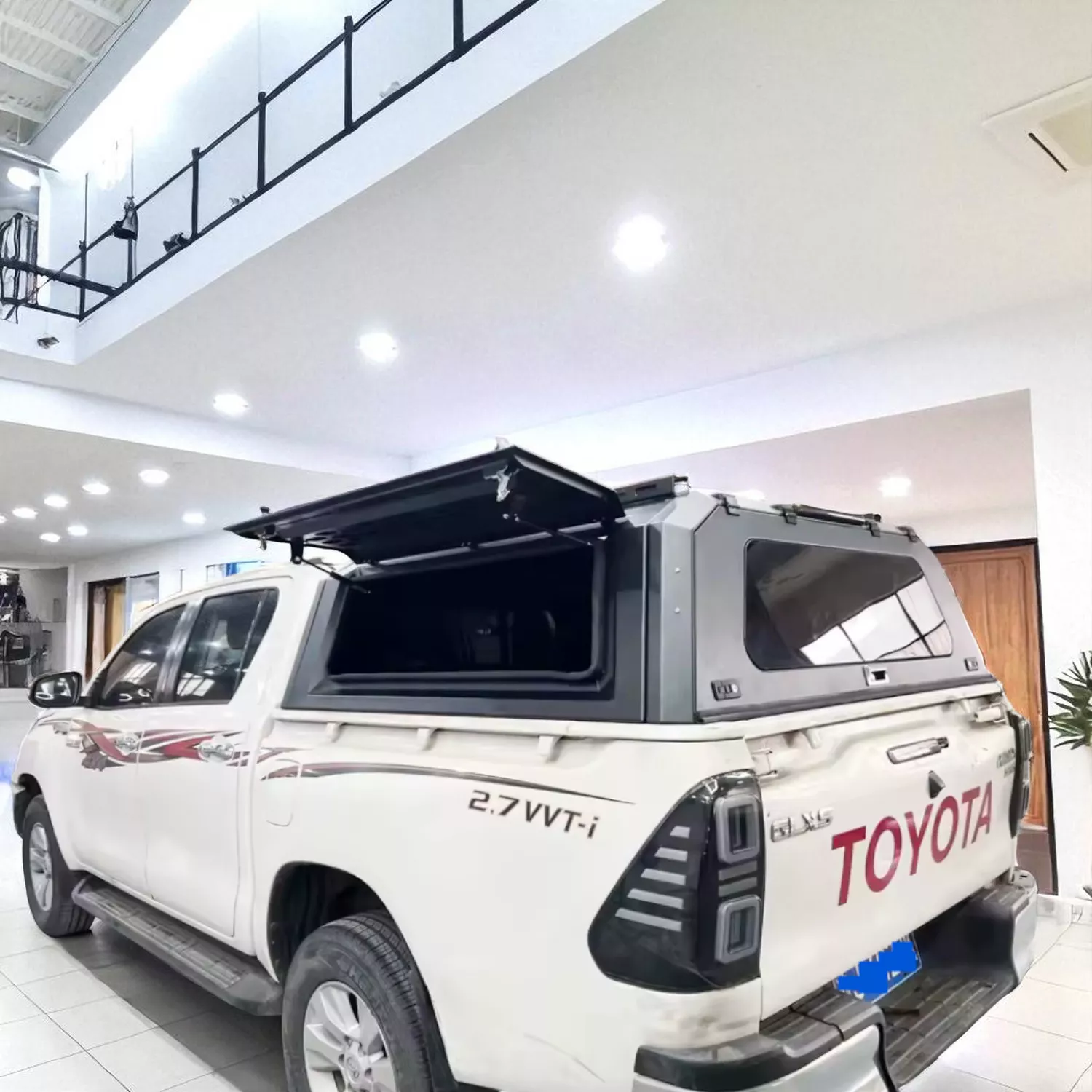 Hard Top Toyota Hilux Double Cab 2005-2015 Aluminium Traveller – Image 5
